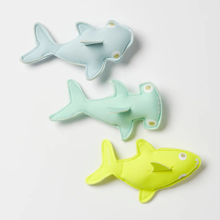 Dive Buddies- Sharks