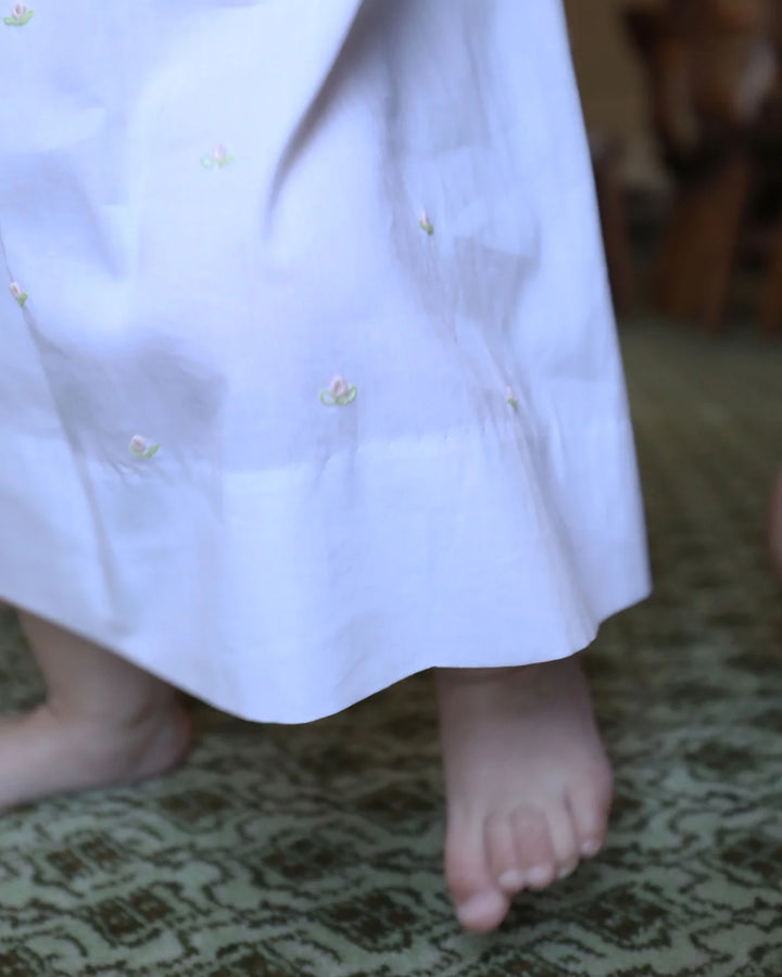 Ava Newborn Daygown- White