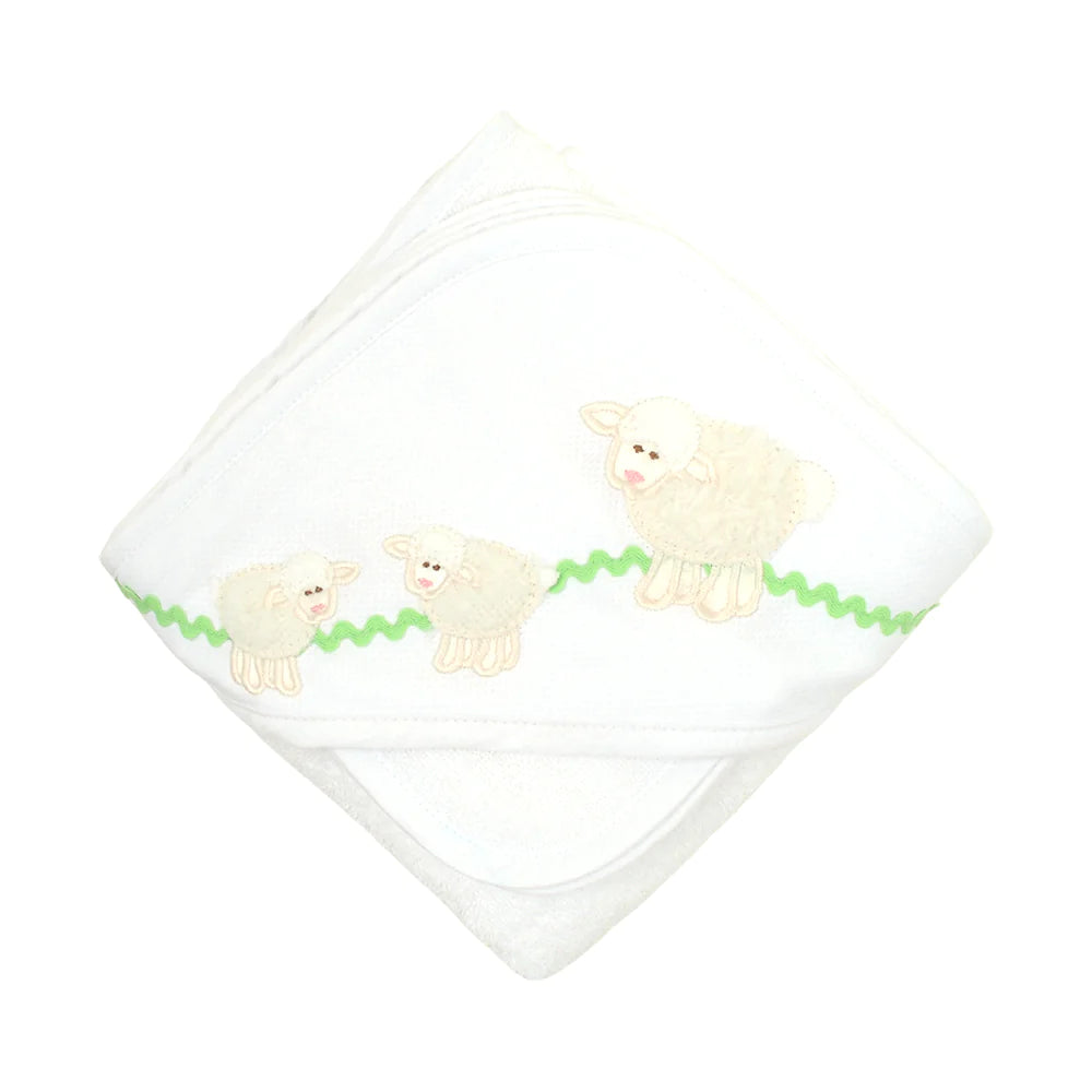 White lamb hooded towel/wash cloth box set